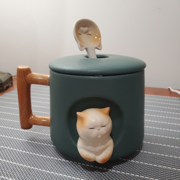 Other - NWOT Cat coffee mug with spoon